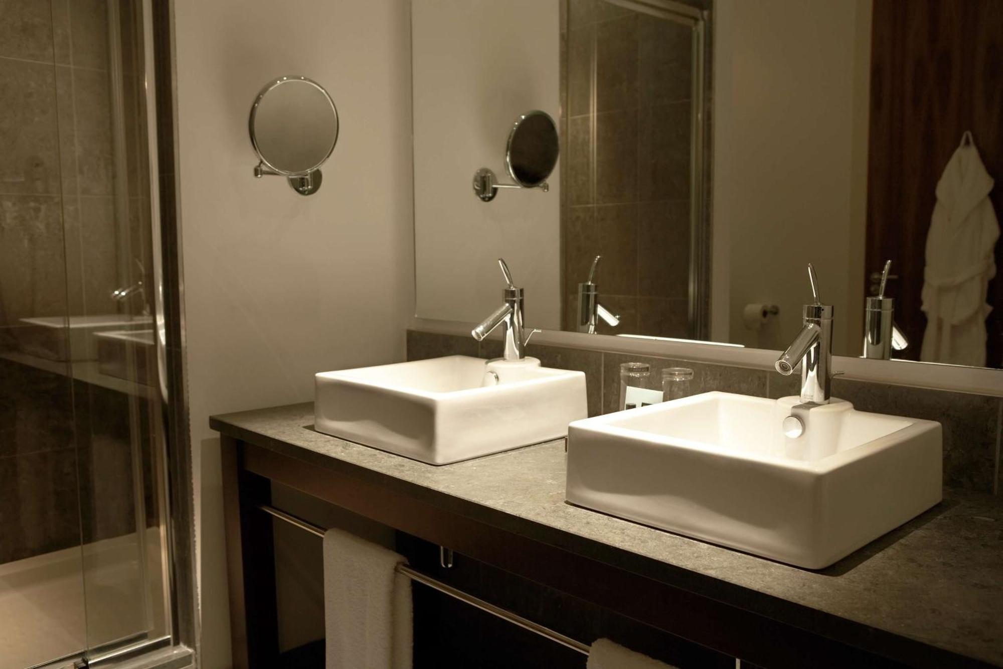 Park Plaza 4* Cardiff