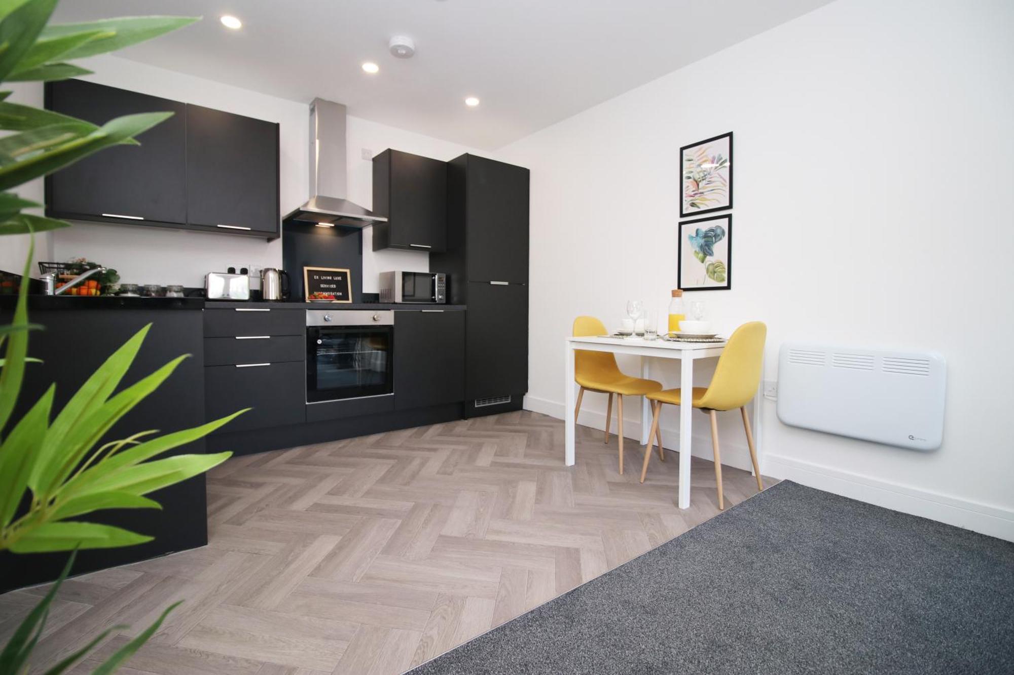 New Modern By Ekliving Luxe Apartment