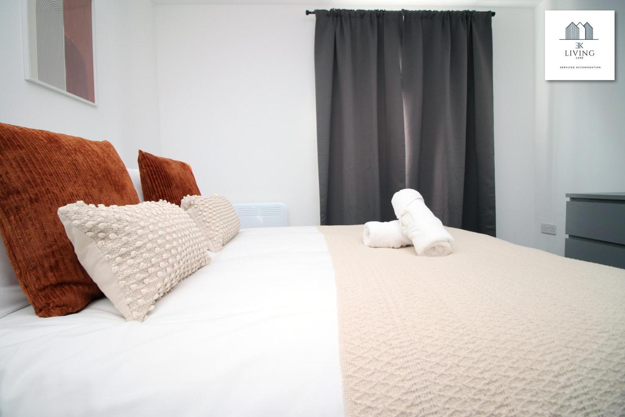 New Modern By Ekliving Luxe Cardiff
