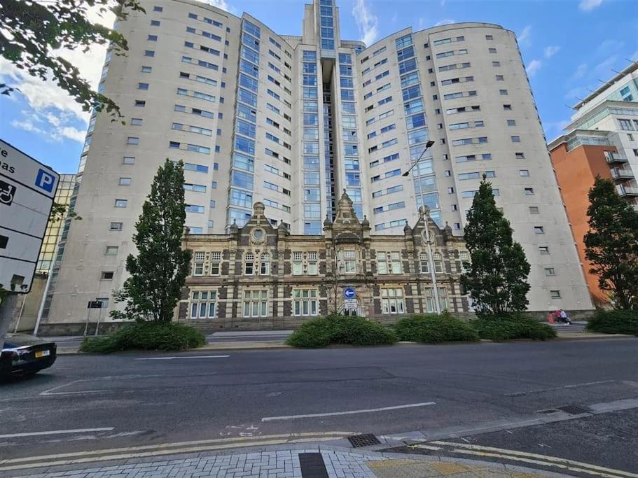 Centre Retreat * Cardiff