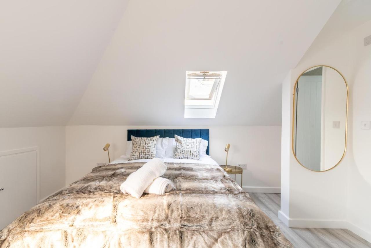 Cosy - Garden Lounge Apartment Cardiff