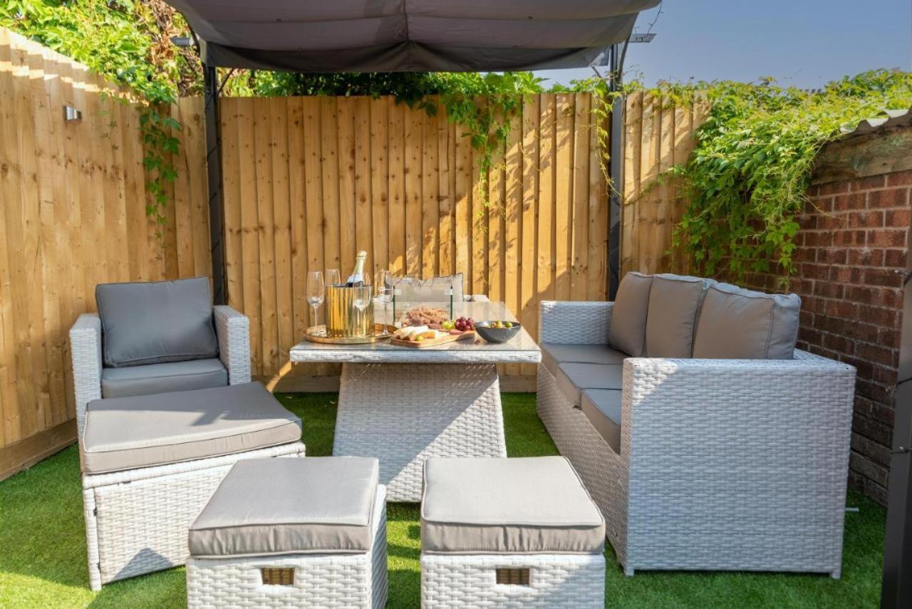 Cosy - Garden Lounge Apartment *