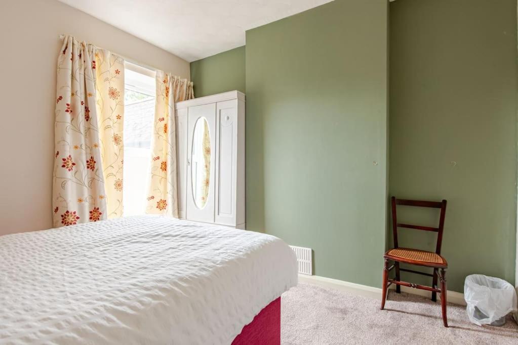 Ninian Park Road Holiday home *