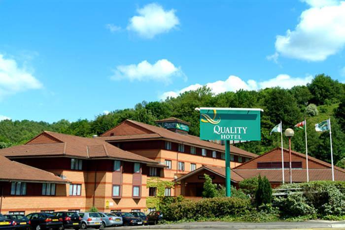 North M4 Jct 32, An Ihg Hotel