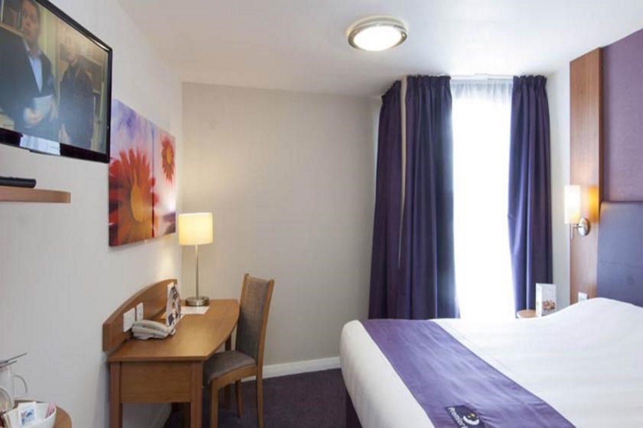 Premier Roath Hotel