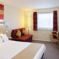 Hotel Express Airport, An Ihg Cardiff