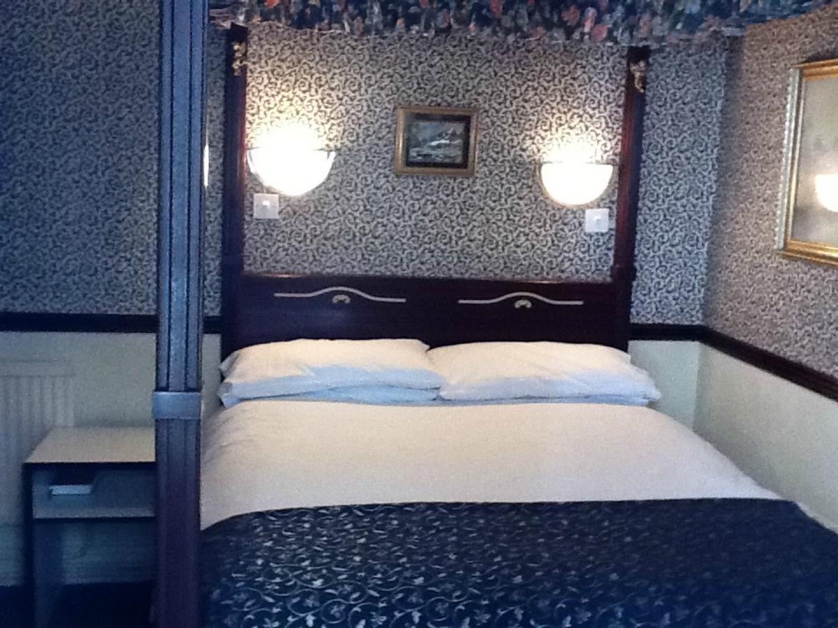 Penrhys 3* Cardiff