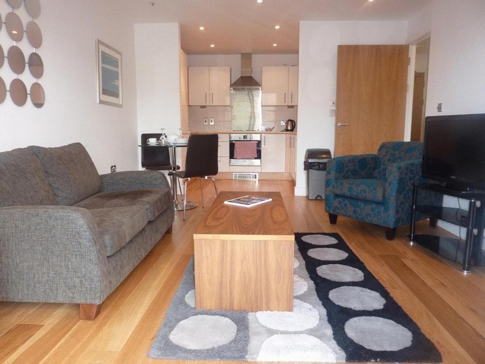 Meridian Terrace Serviced Hotel Cardiff