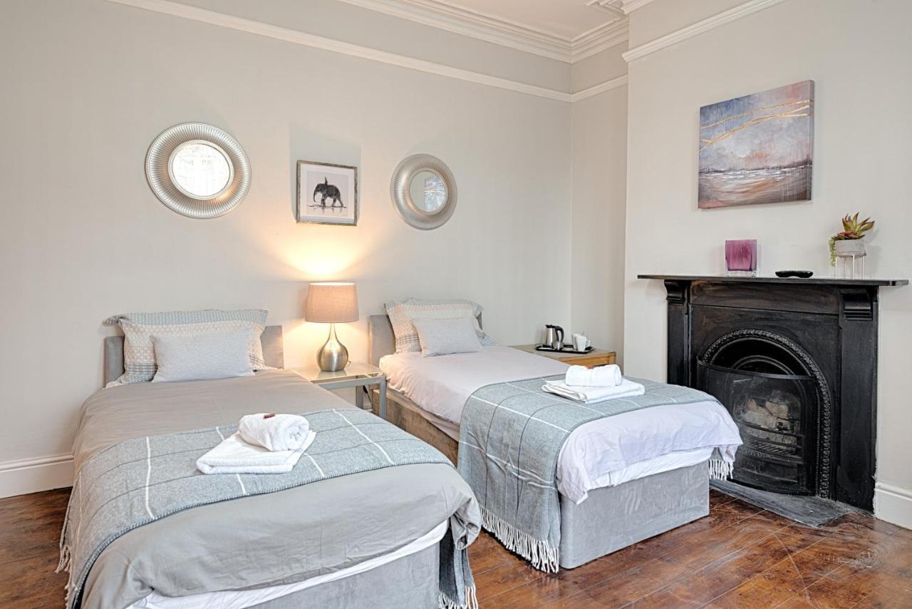 Guest house Willows-cardiff