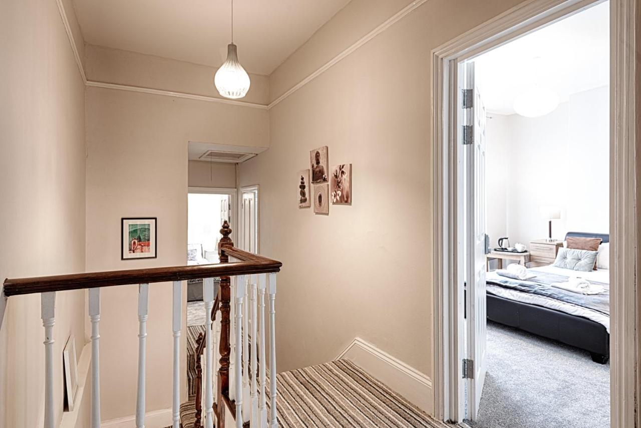 Guest house Willows-cardiff Cardiff