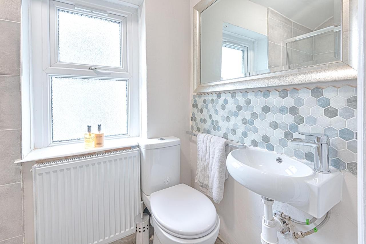 Willows-cardiff Guest house