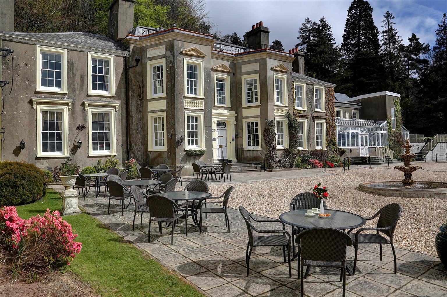 New House Country Hotel