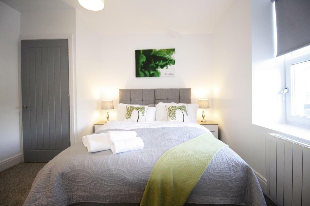Willow Serviced - 37 Apartment