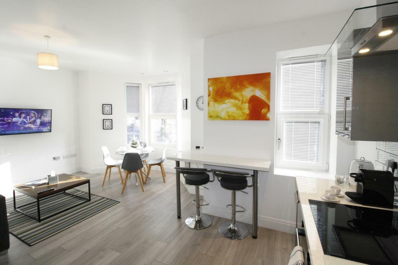Willow Serviced - 37 Apartment