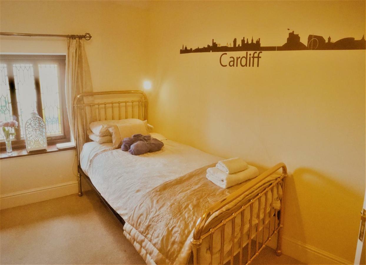Ty Mynydd 3* Cardiff