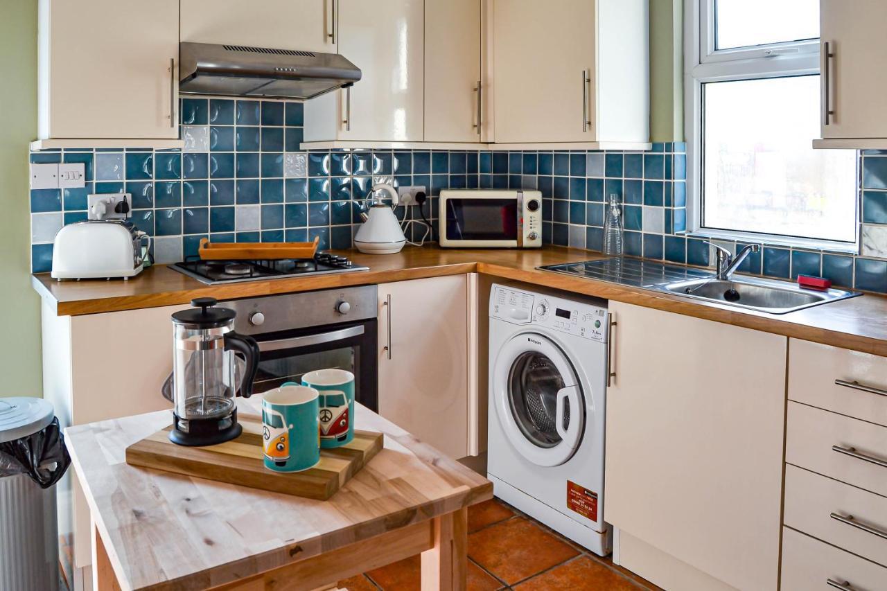 The Ella Fitzgerald - Modern 2 Bedroom Apartment, Super Close To Centre Apartment Cardiff