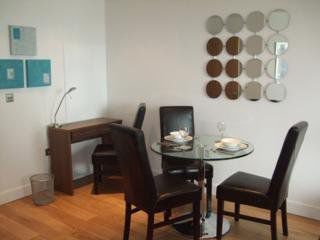 Meridian Terrace Serviced Hotel 4*